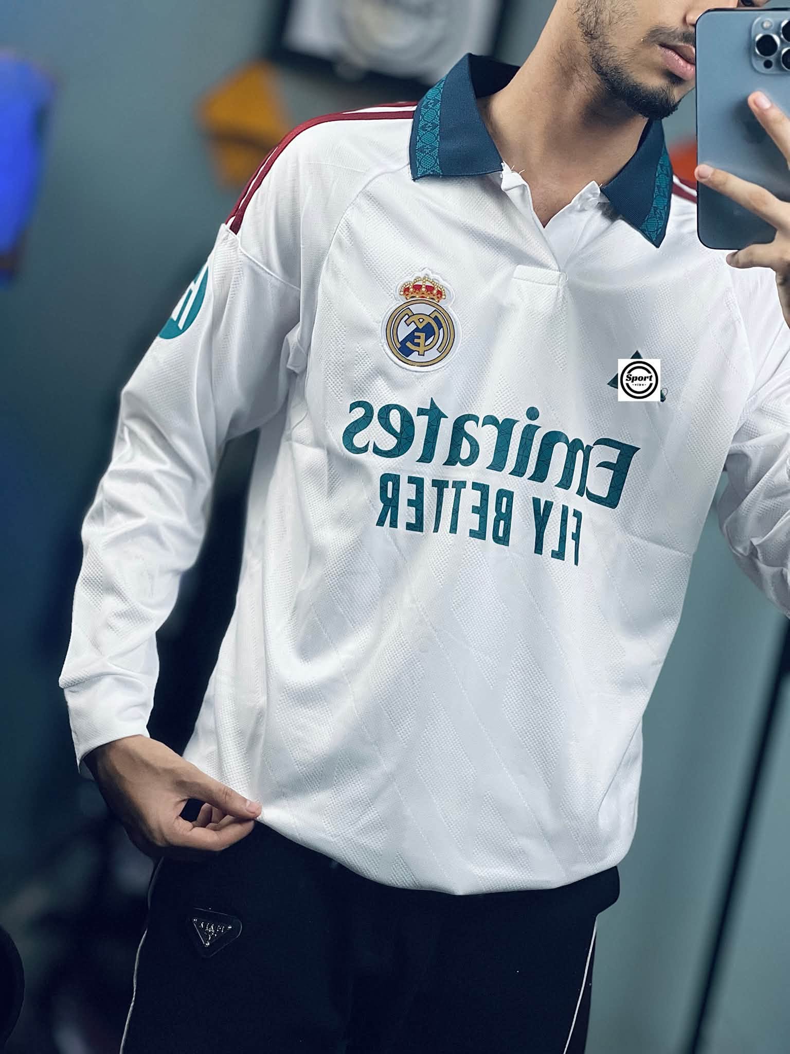 Real Madrid Full Sleeve Retro Jersey - Premium White